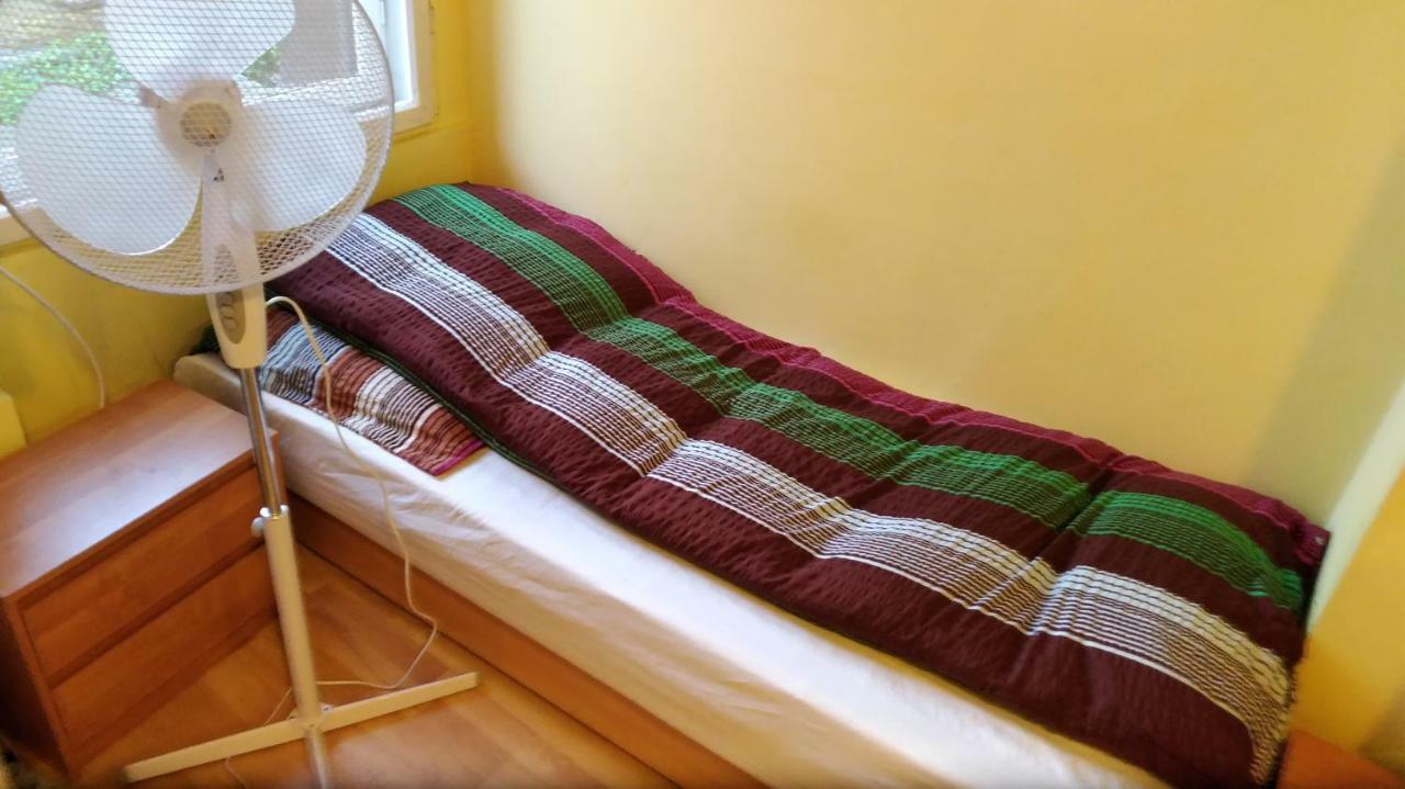 Iwona Hostel - Budget Rooms With Private Bathrooms سوبوت المظهر الخارجي الصورة